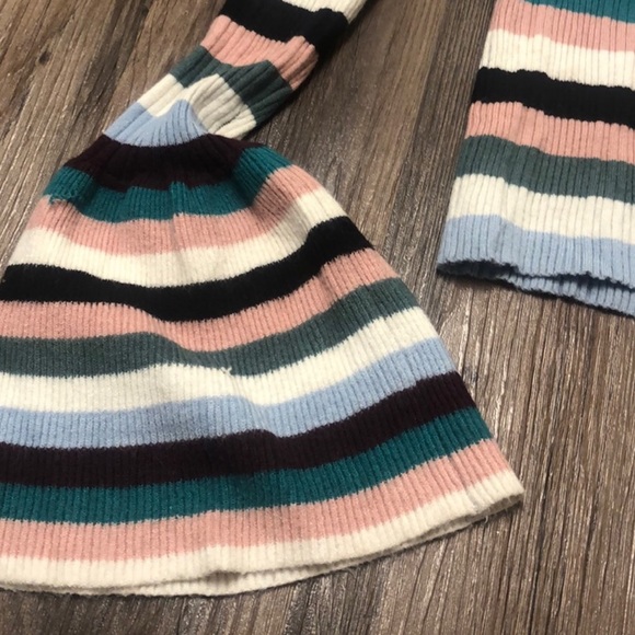 Stripped Bell Arm Top - Picture 2 of 3